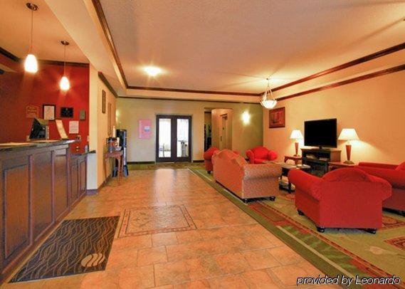 Motel Super 8 By Wyndham Near Bloomsburg 2*